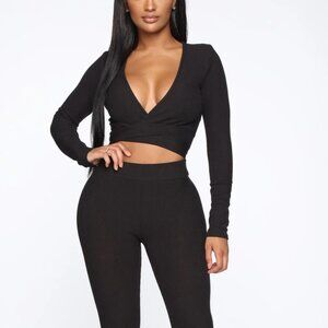 NEW Sexy Ribbed Matching Set (black) - Size Medium